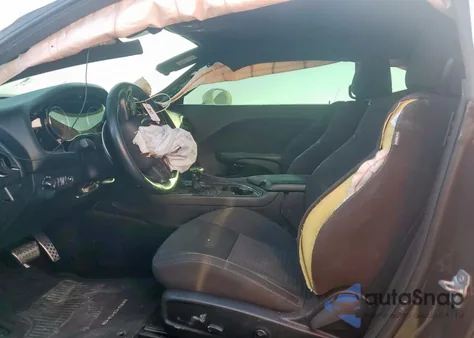 2018 Dodge Challenger R/T 392 из США, поврежденный, VIN 2C3CDZFJXJH154948